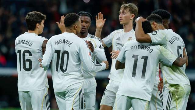 星空体育官网-凌晨4点皇马新帅首秀!赢球=晋级8强 首发曝光:熊皇领衔